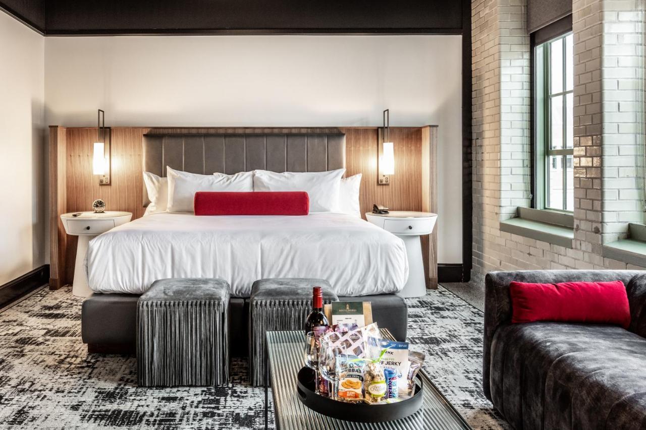 Bottleworks Hotel Indianapolis Eksteriør bilde